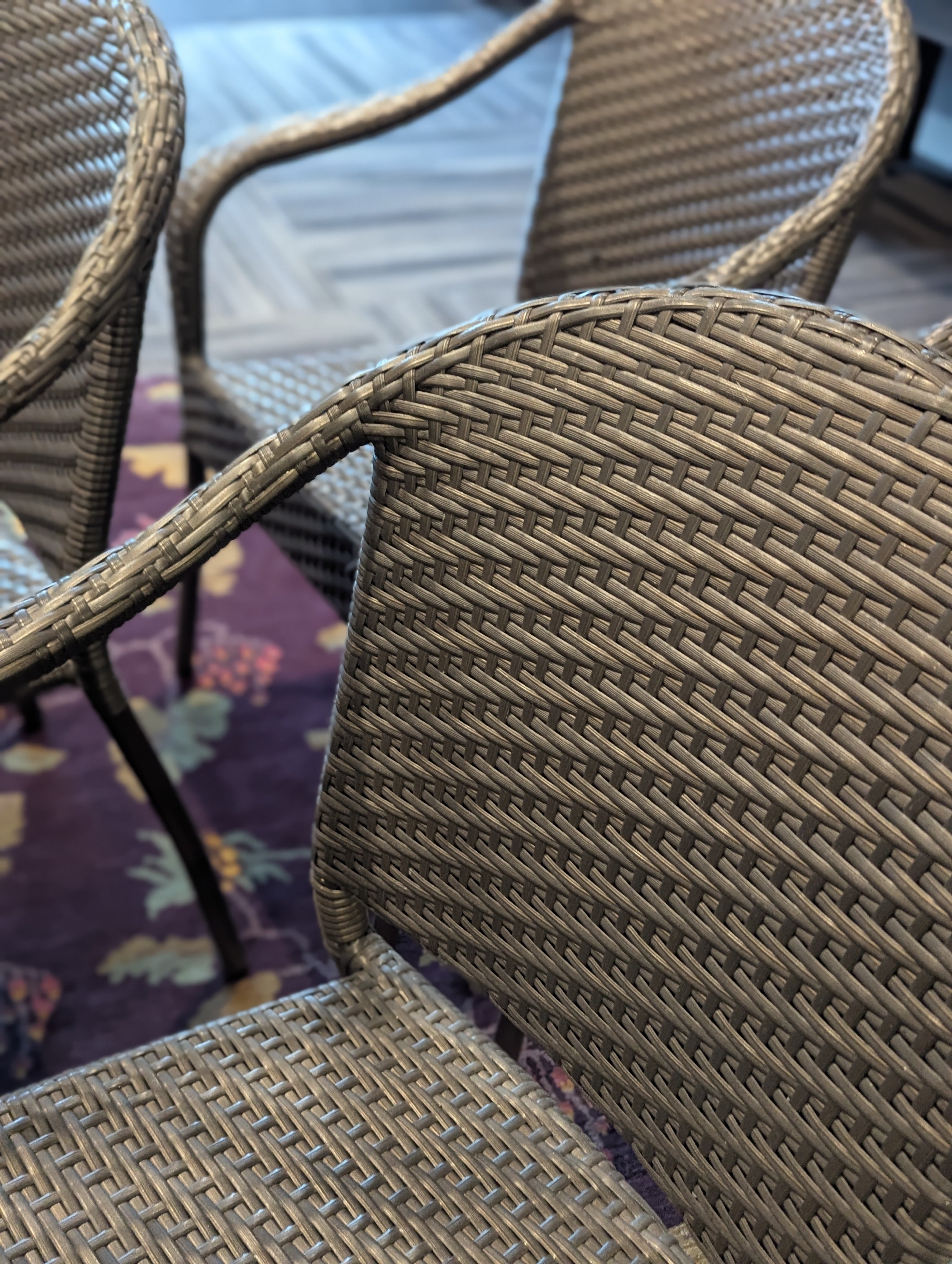 Frontgate Metal And Wicker Table And 4 Chairs