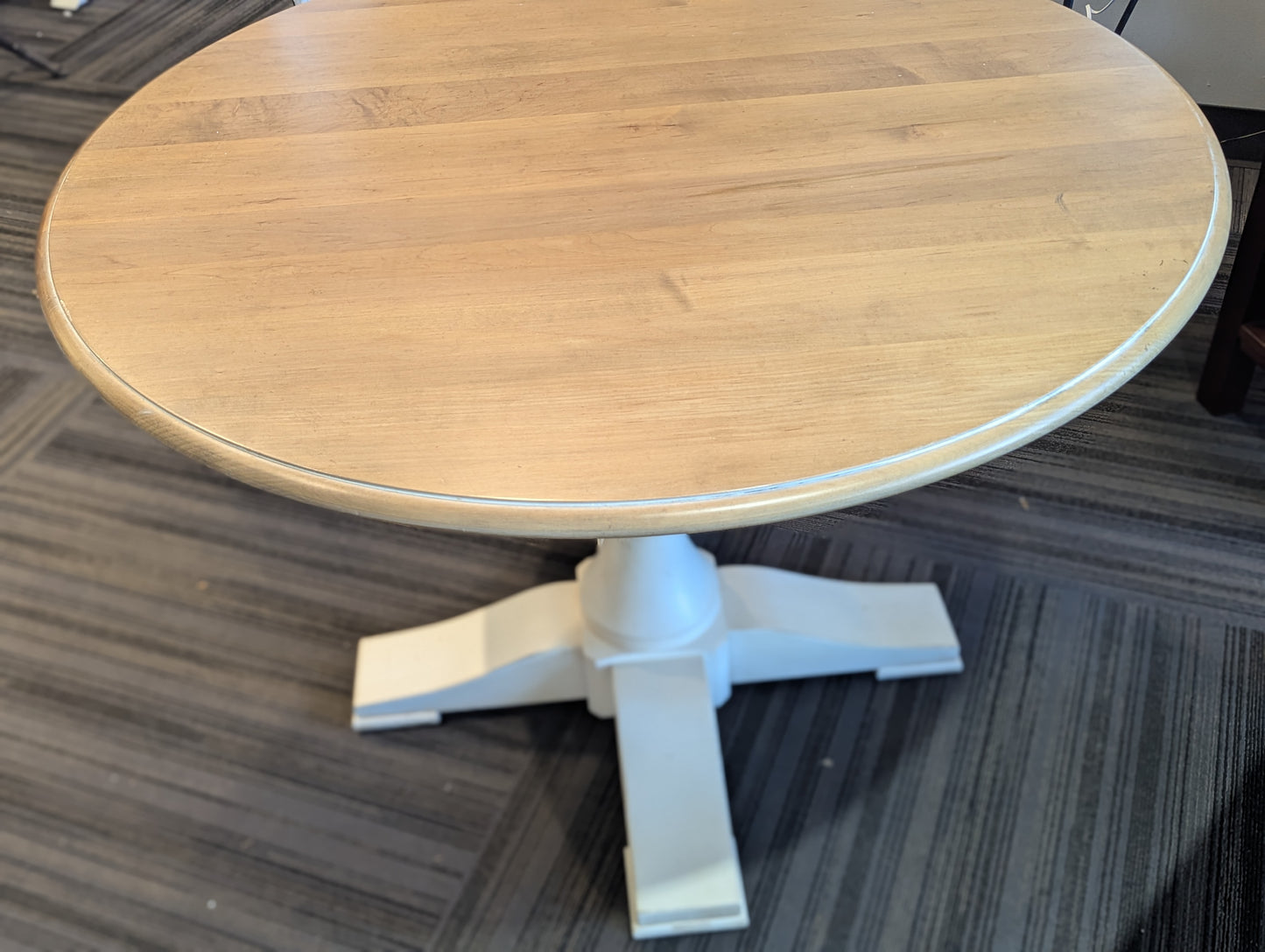 Ethan Allen Bristol Table and 5 Louis XVI style medallion chairs