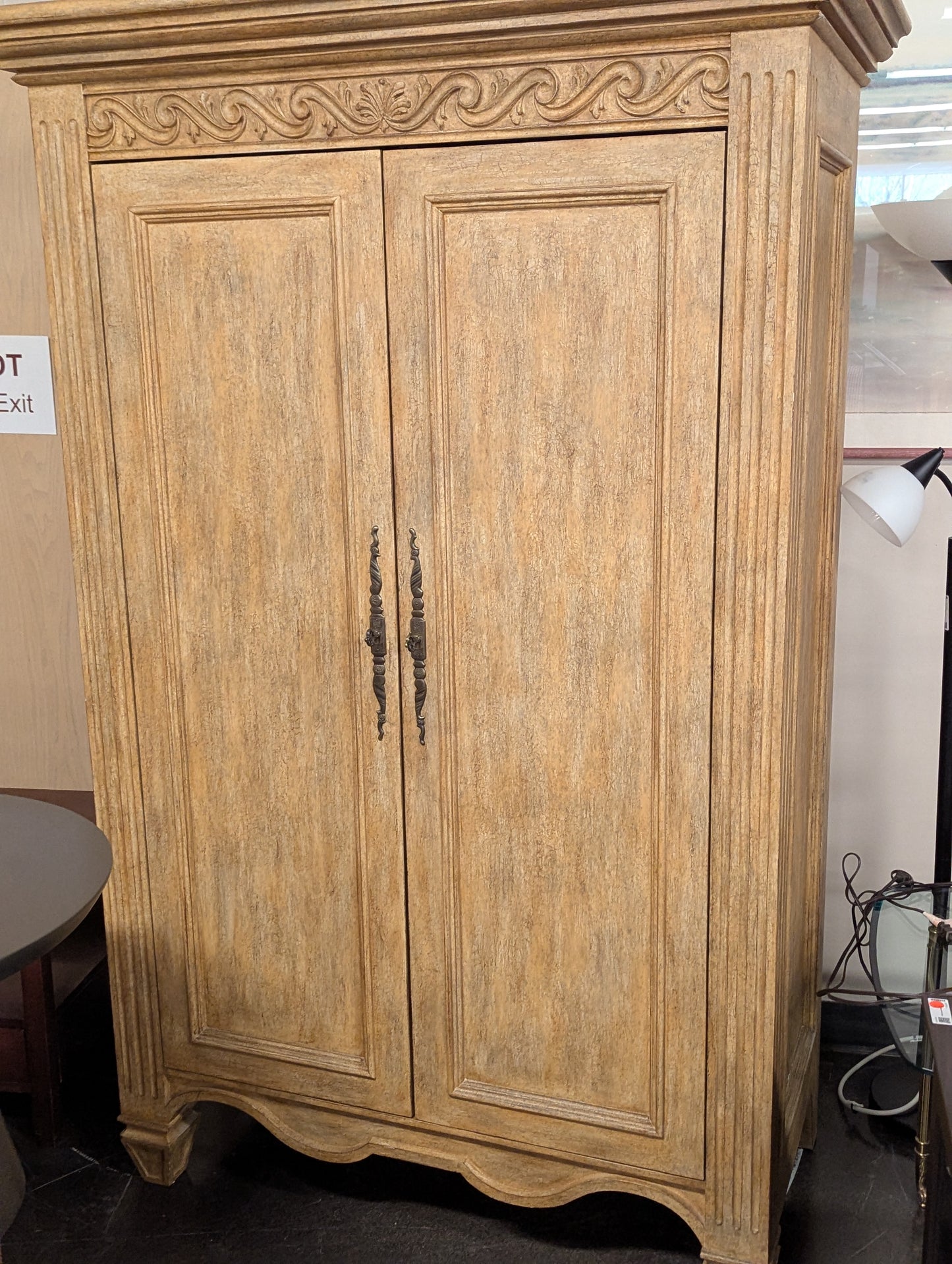 Large Distressed Tuscan Armiore