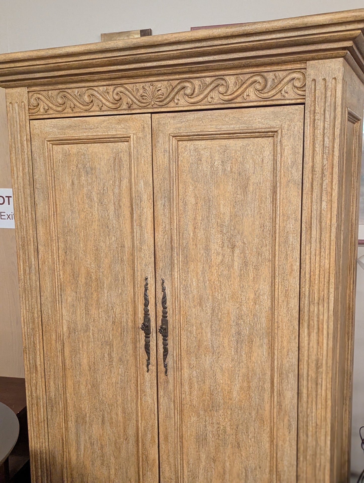 Large Distressed Tuscan Armiore