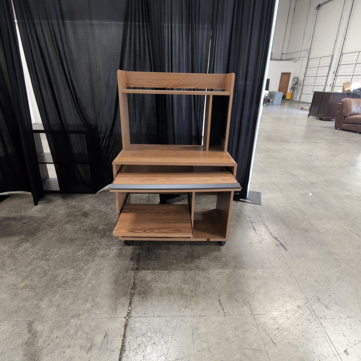 Rolling Wood Grain Computer Desk with Hutch