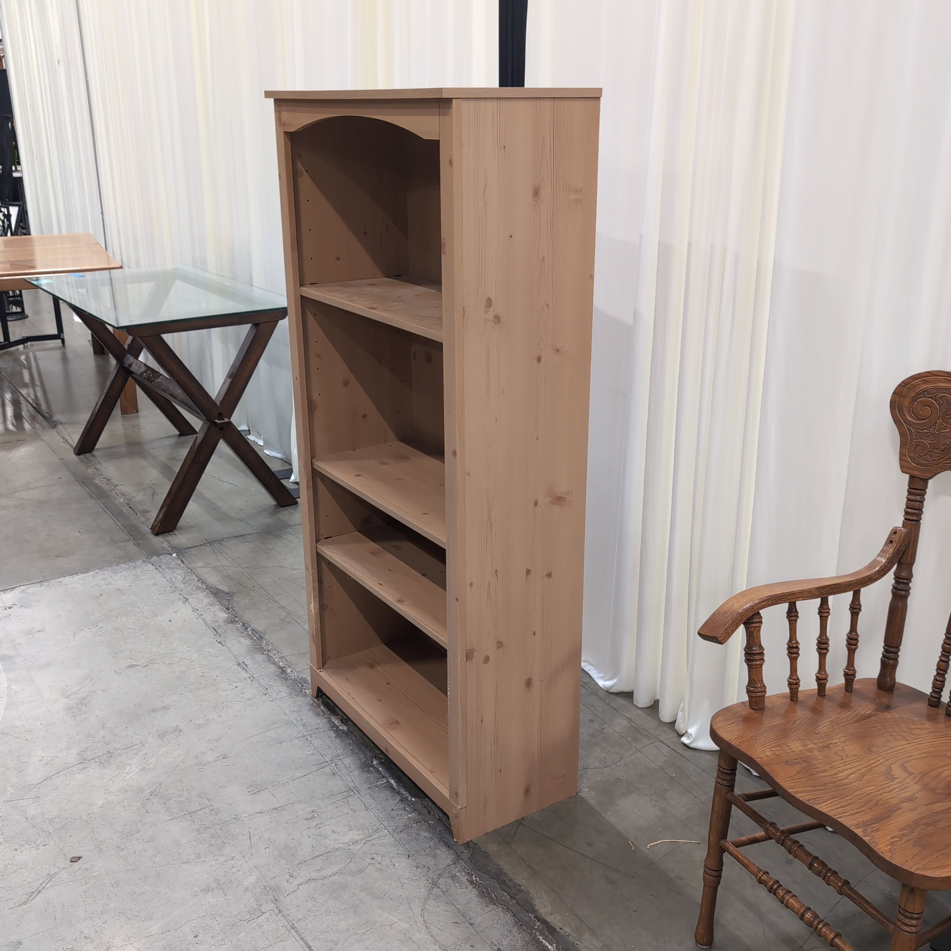 Light Wood Four-Shelf Bookcase with Arched Top