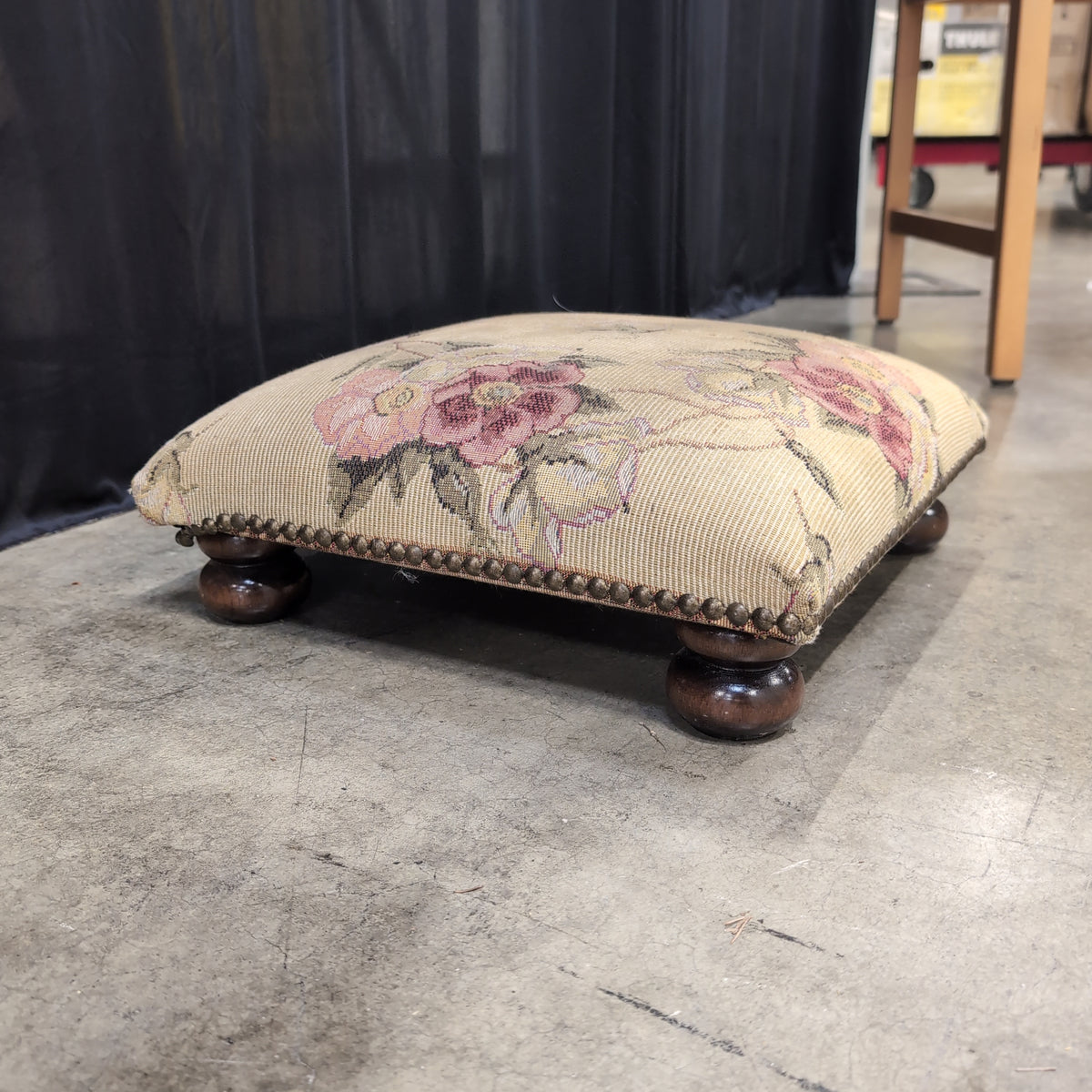 Floral Tapestry Patterned Accent Cushion