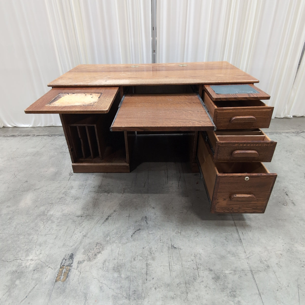 Two-Tone Hardwood Pedestal Desk with File Dividers