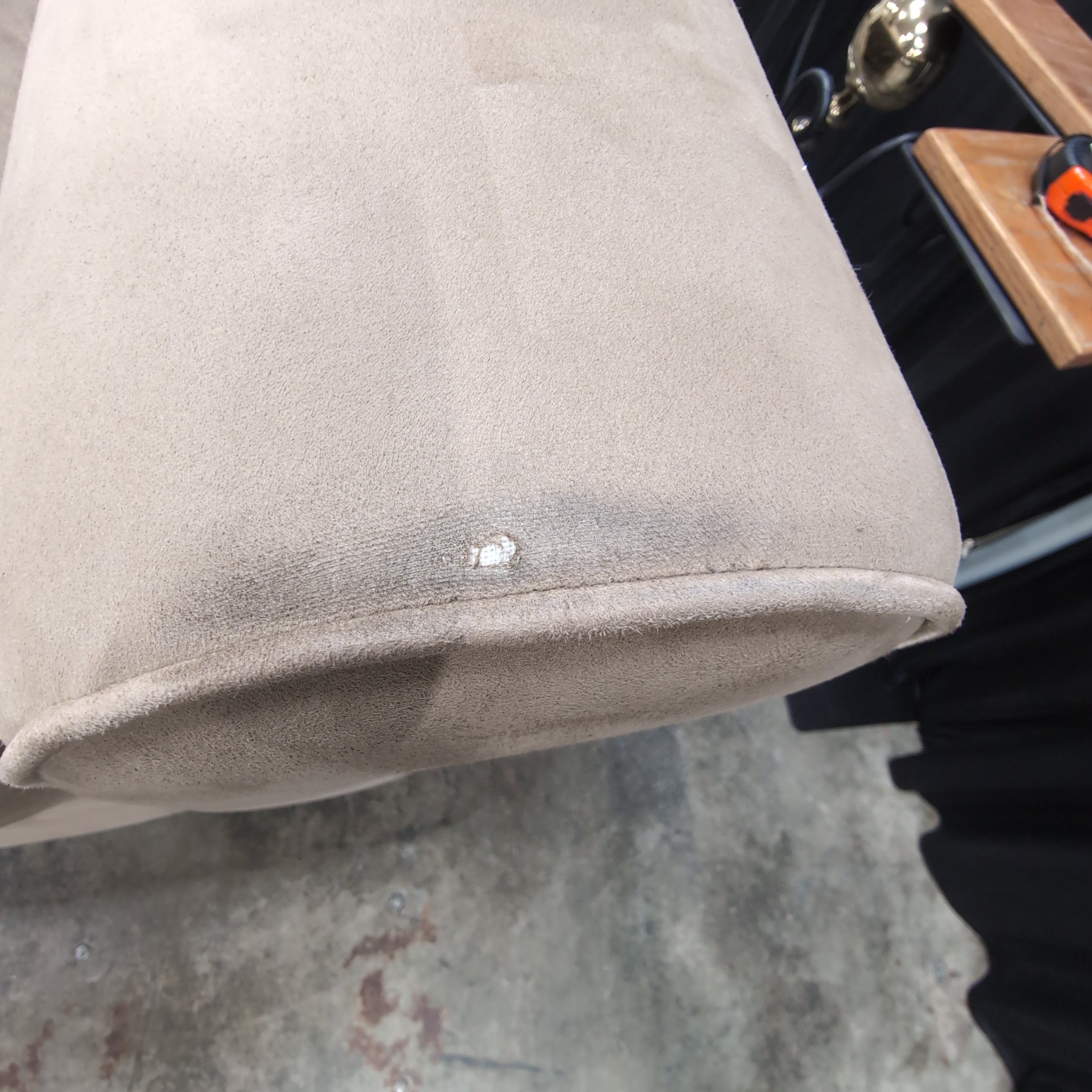 Neutral Tan L-Shaped Sectional Couch in Microfiber