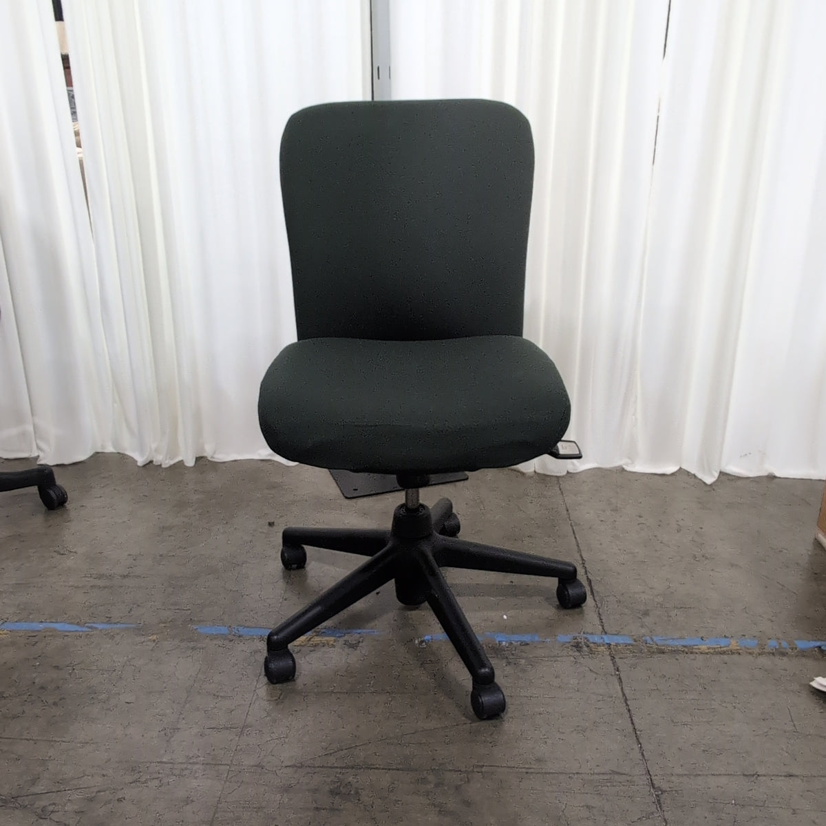 Black Swivel Office Chair in Fabric
