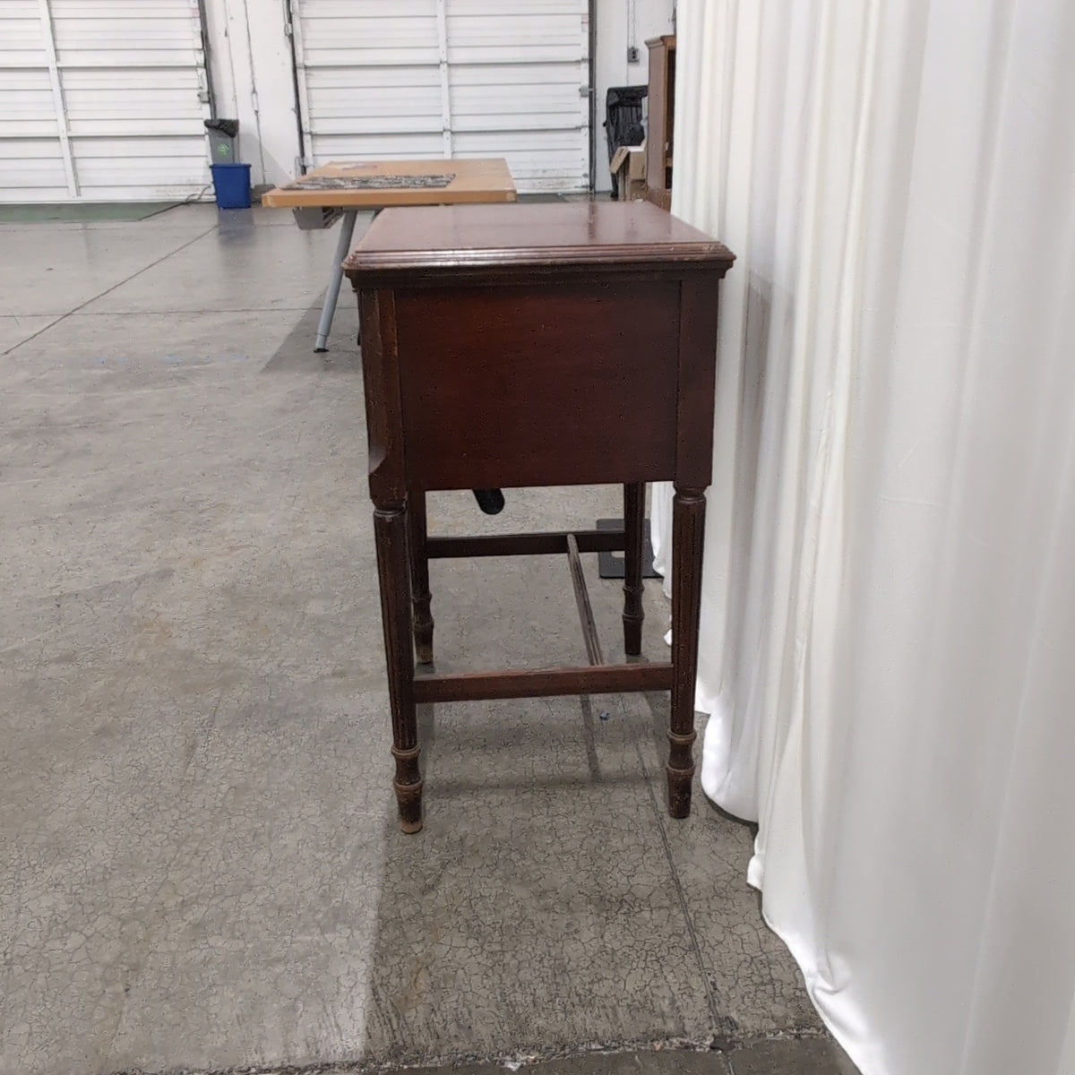 Tree-Westinghouse Dark Brown Wood Antique Sewing Machine