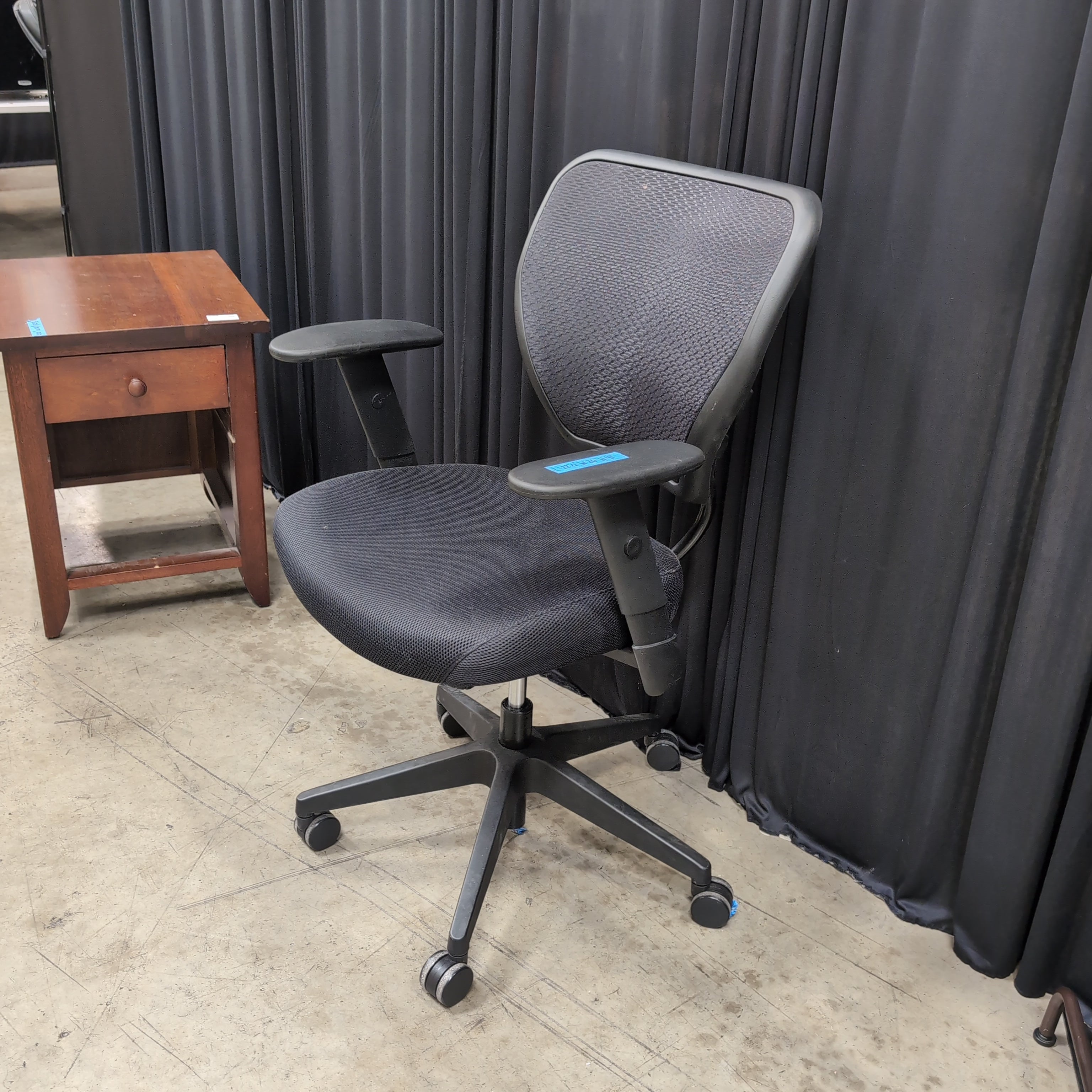 Black Mesh Fabric Rolling Office Chair with Adjustable Arms