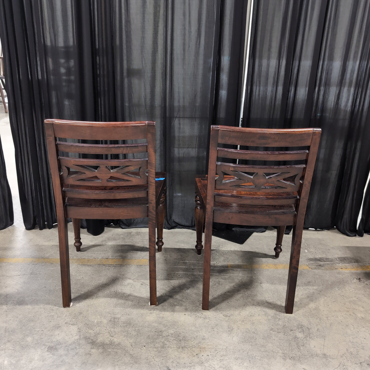 Pair of Traditional Dark Wood Dining Chair with Carved Back