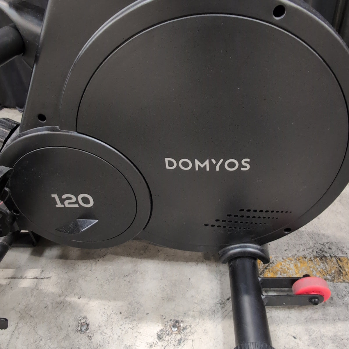 Domyos-Black Home Gym Rowing Machine with Red Accents