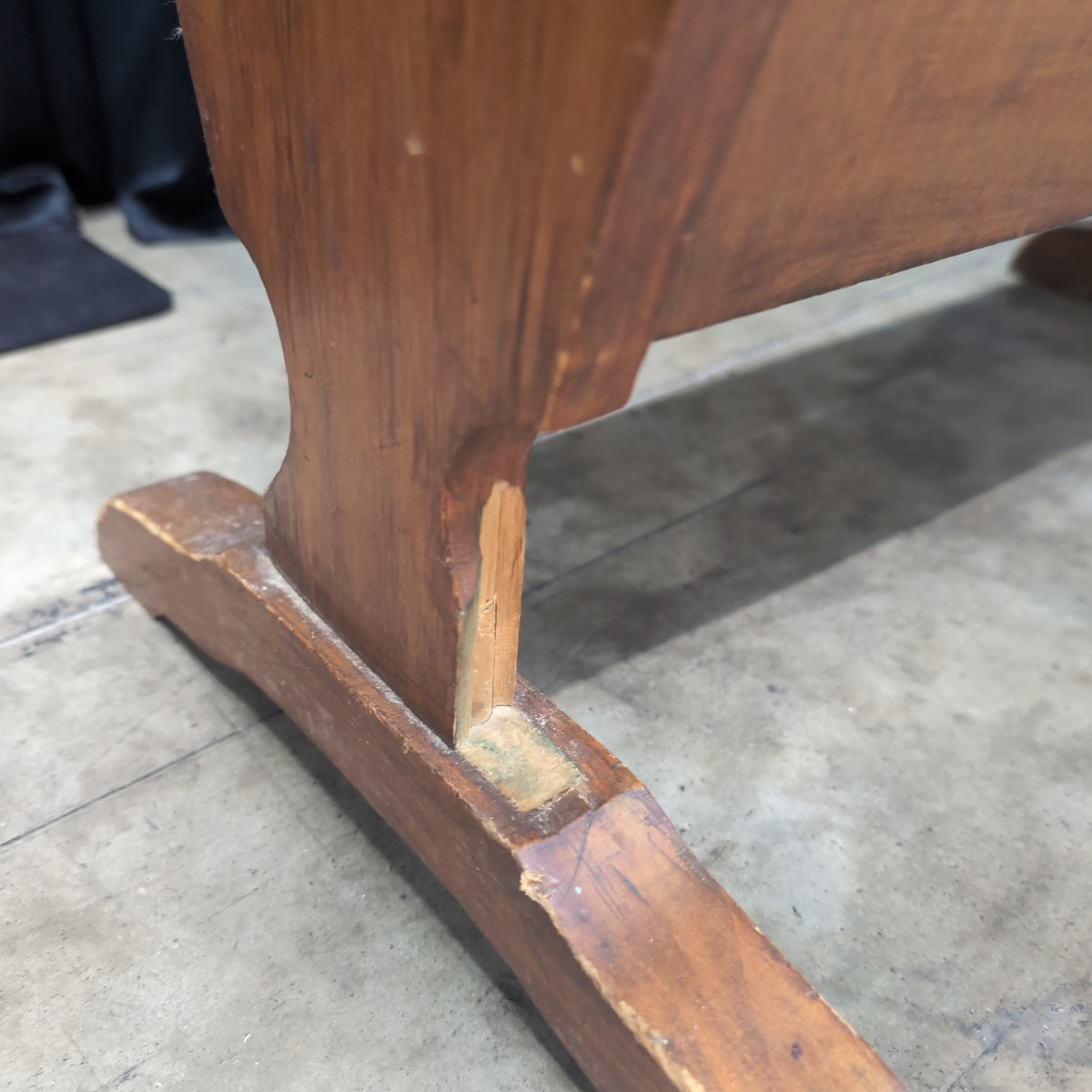 Brown Wood End Table with Magazine Rack