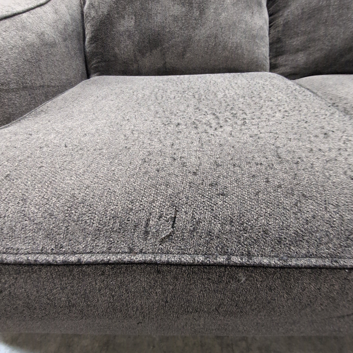 Contemporary Dark Grey L-Shaped Sectional Couch in Fabric