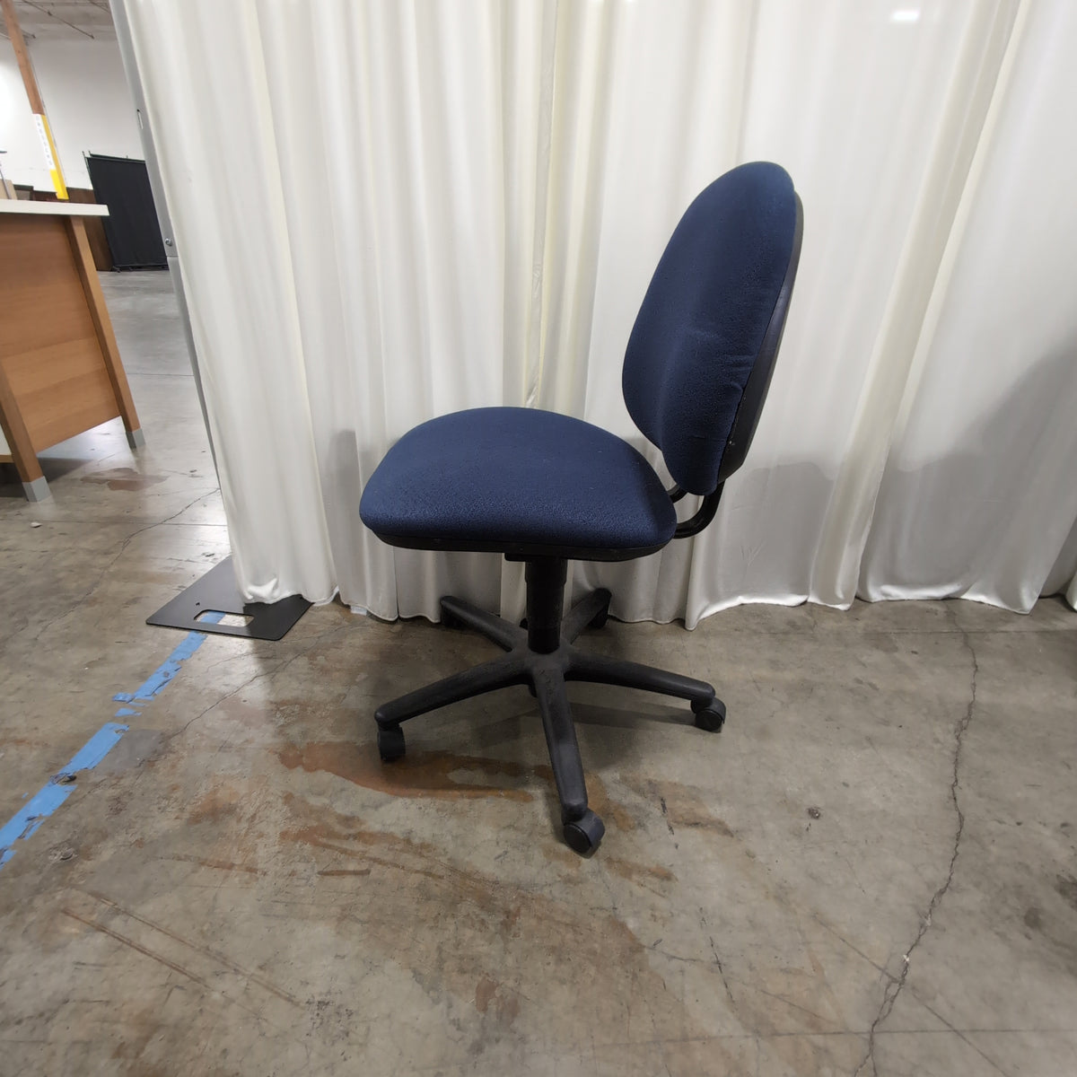 Blue Fabric Swivel Office Chair