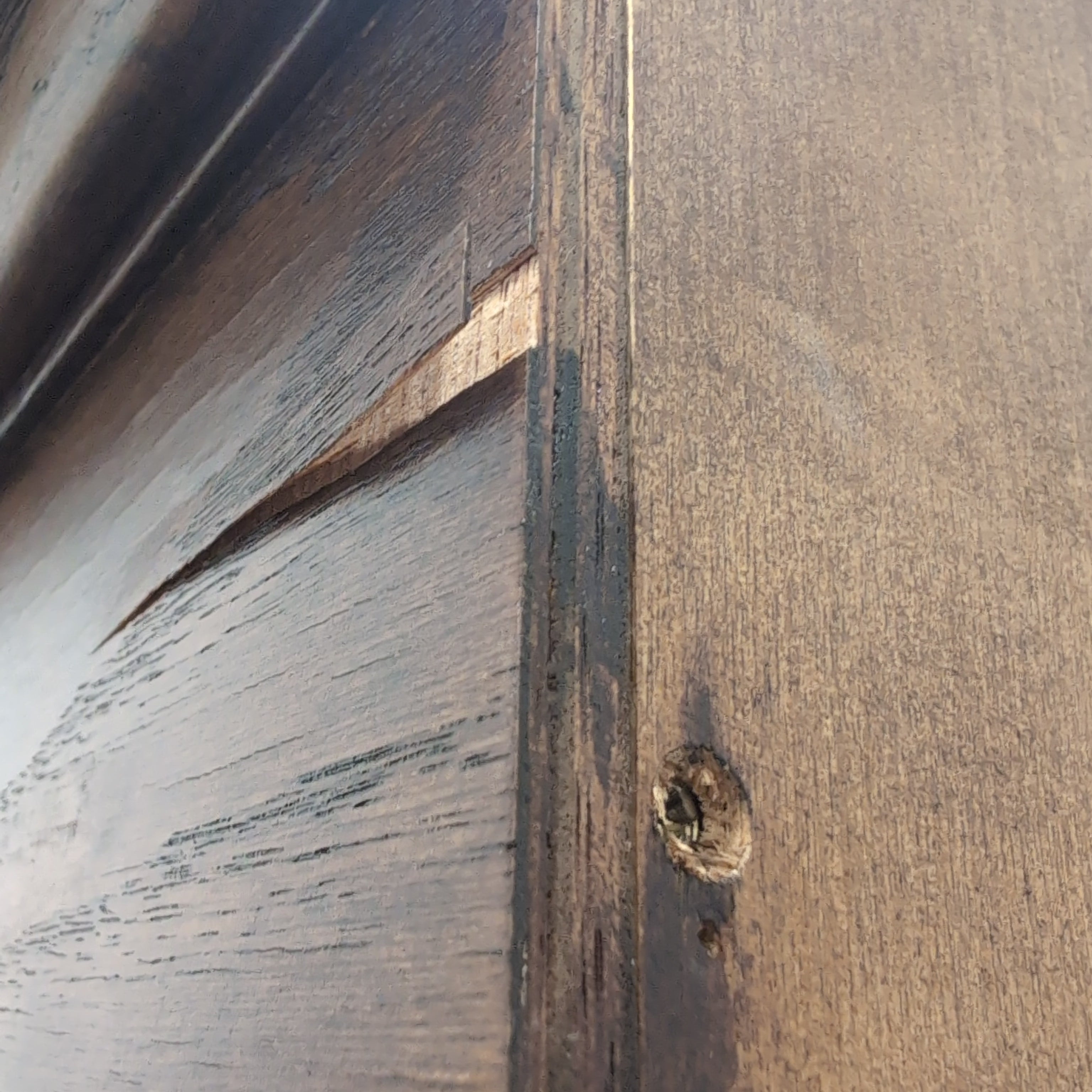 Traditional Oak Wood China Cabinet with Carved Details