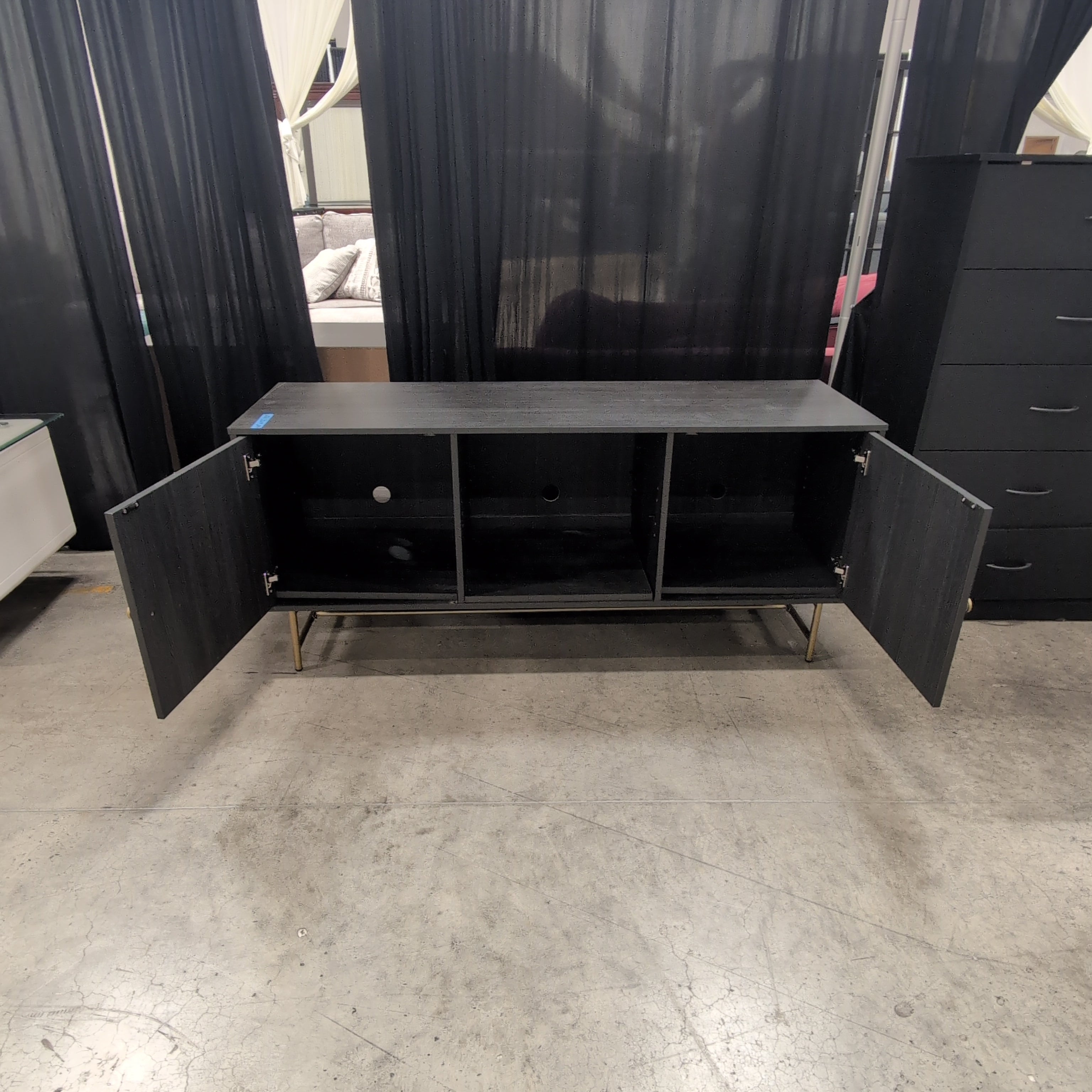 Black Two Door Tv Stand
