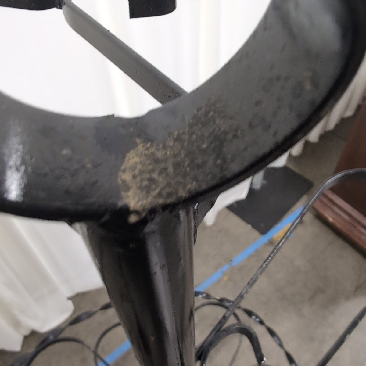 Black Wrought Iron Spiral Plant Stand