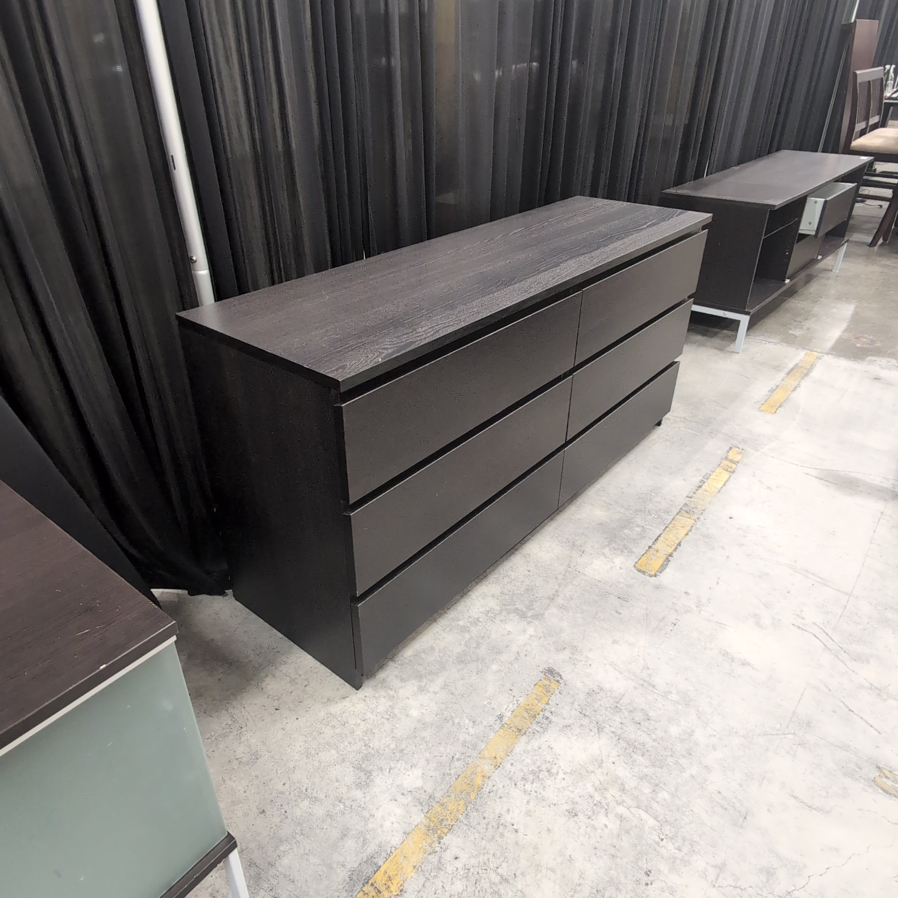 Dark Wood Modern Six-Drawer Dresser