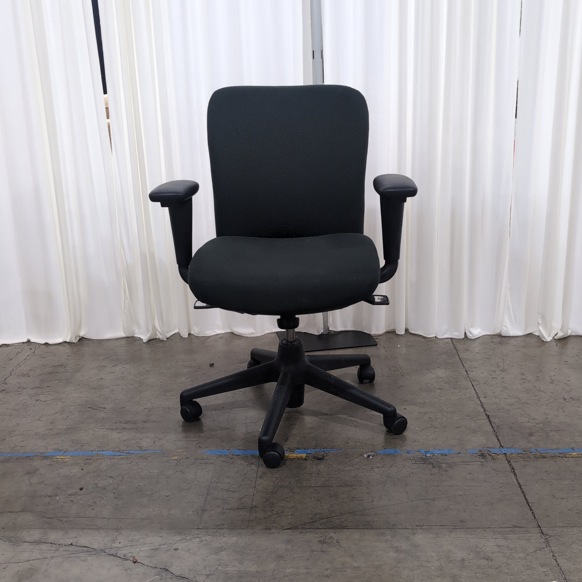 Black Fabric Swivel Office Chair with Adjustable Arms