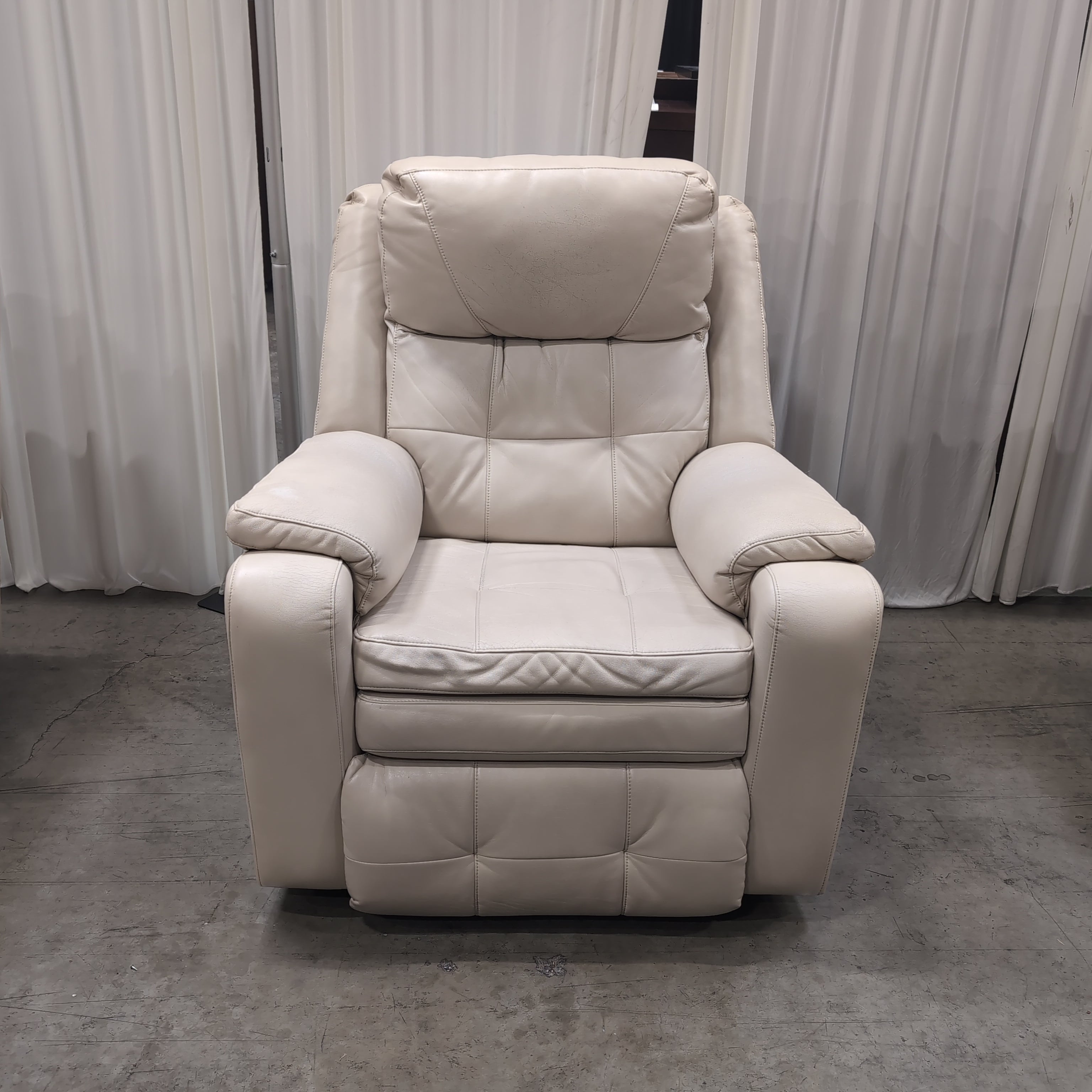 Light Beige Power Recliner with Tufted Cushions