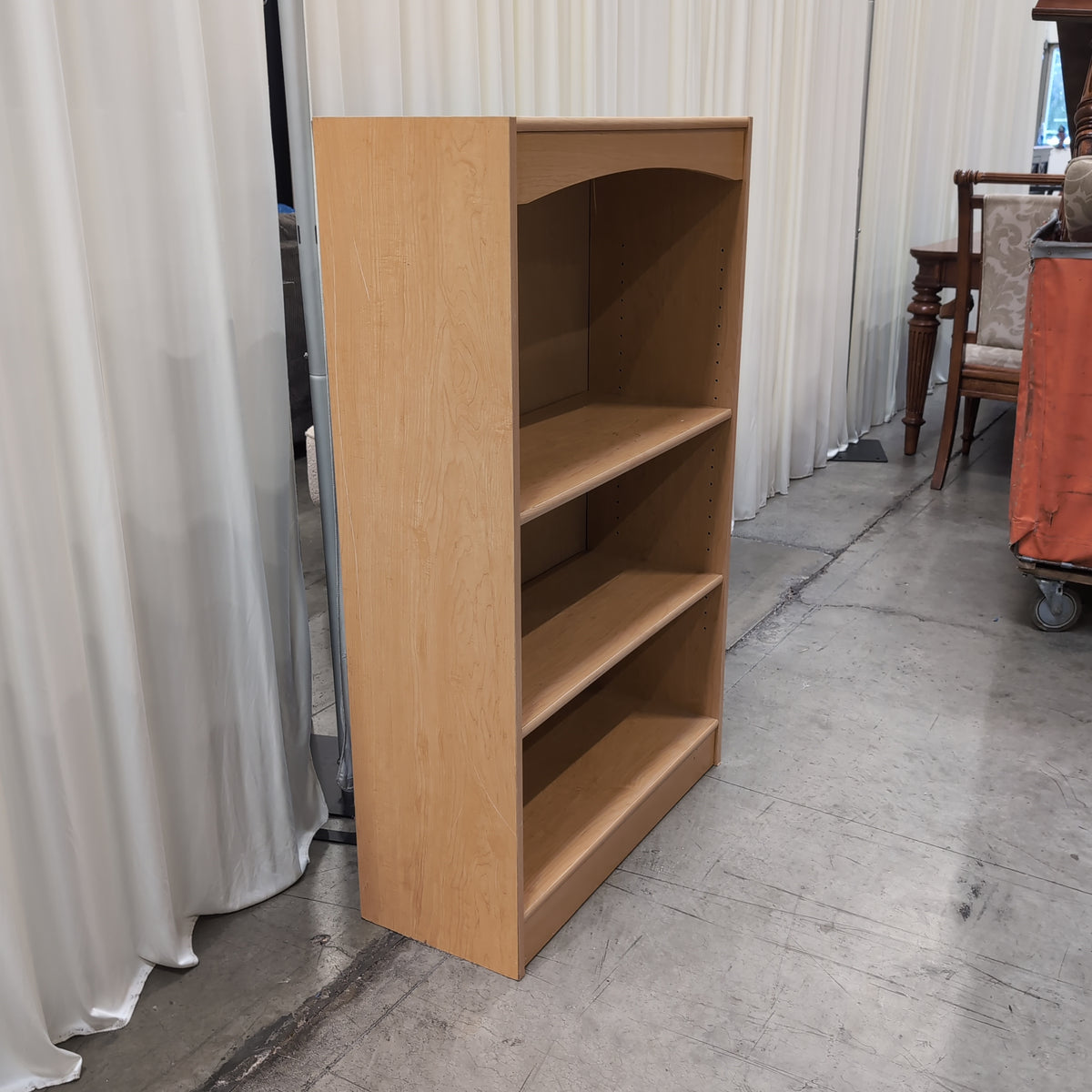 Light Wood Three-Shelf Bookcase with Arched Top