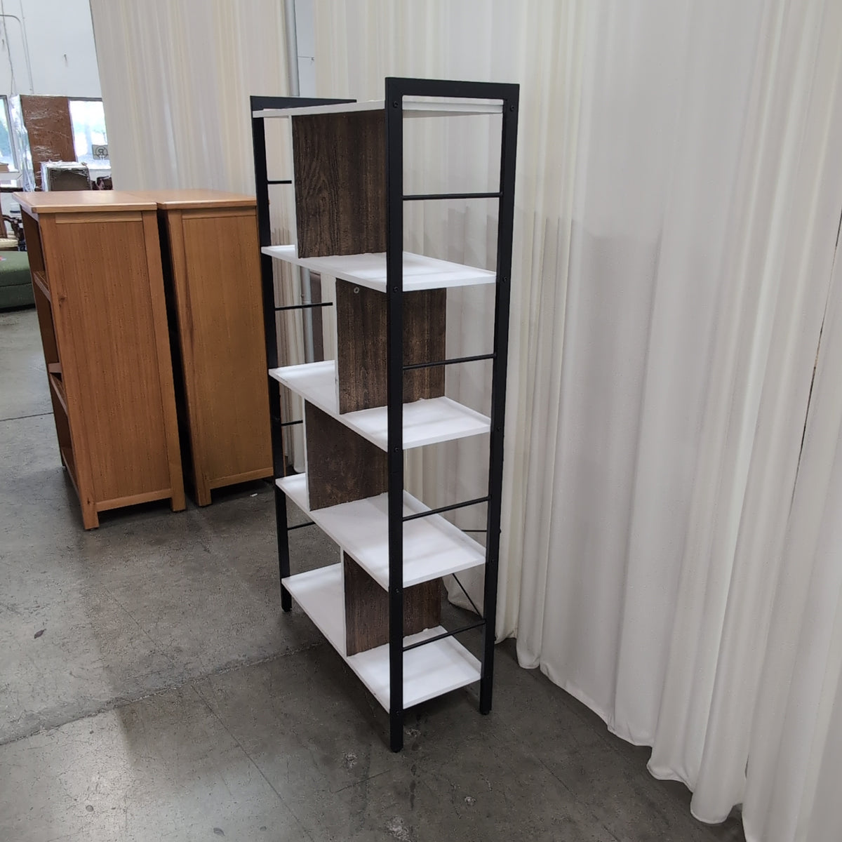 Geometric Black Metal Five-Tier Bookcase with White Shelves