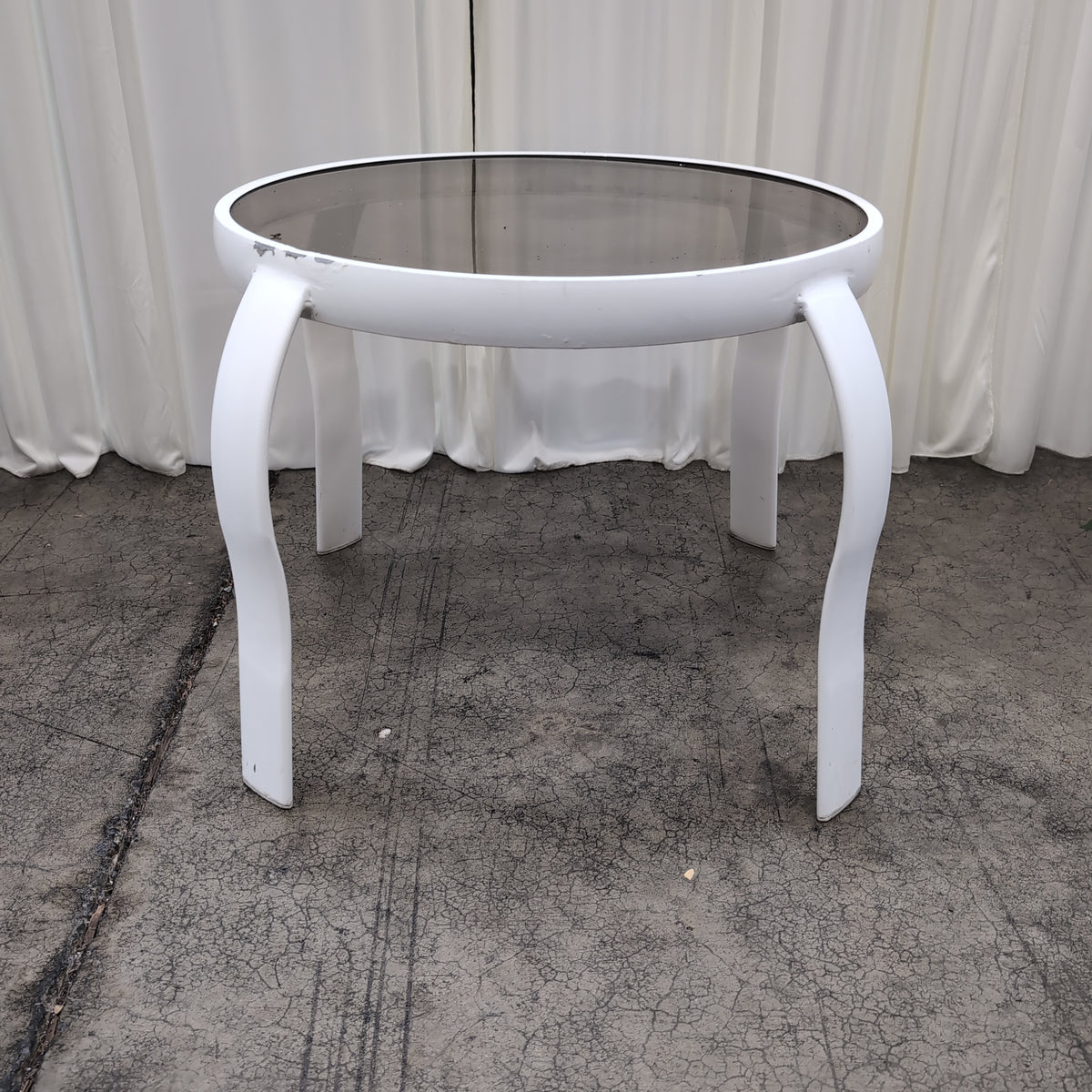 White Oval Smoked Glass Coffee Table with Curved Legs