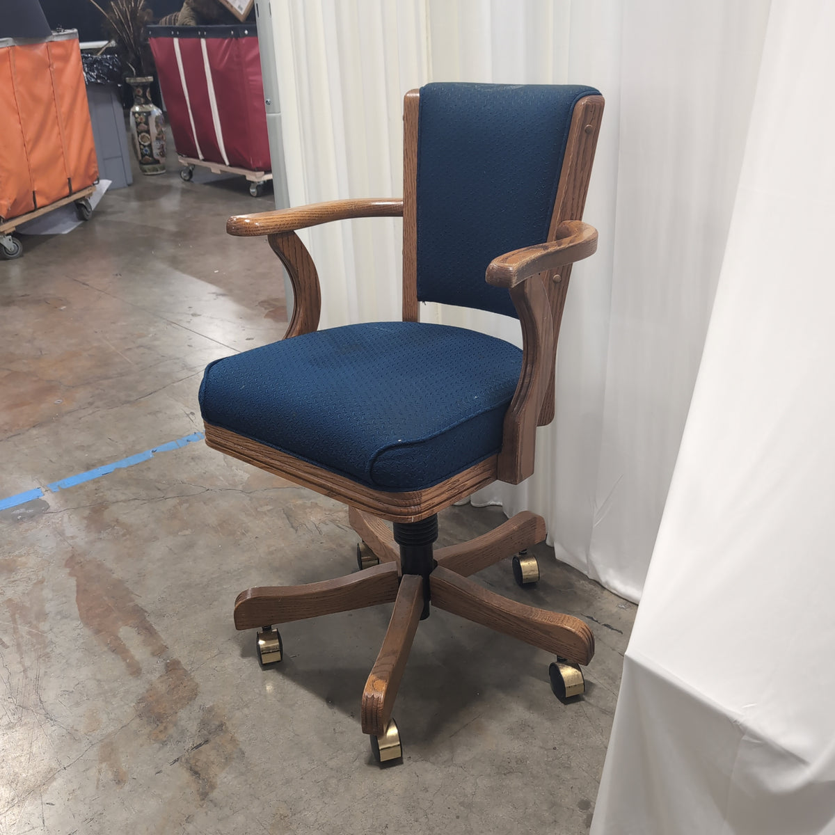 Traditional Wood Frame Office Chair with Casters