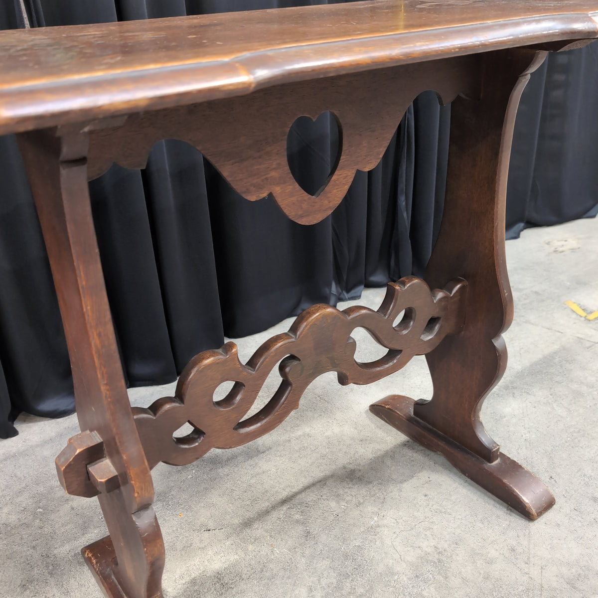 Traditional Carved Scrollwork Console Table in Dark Wood