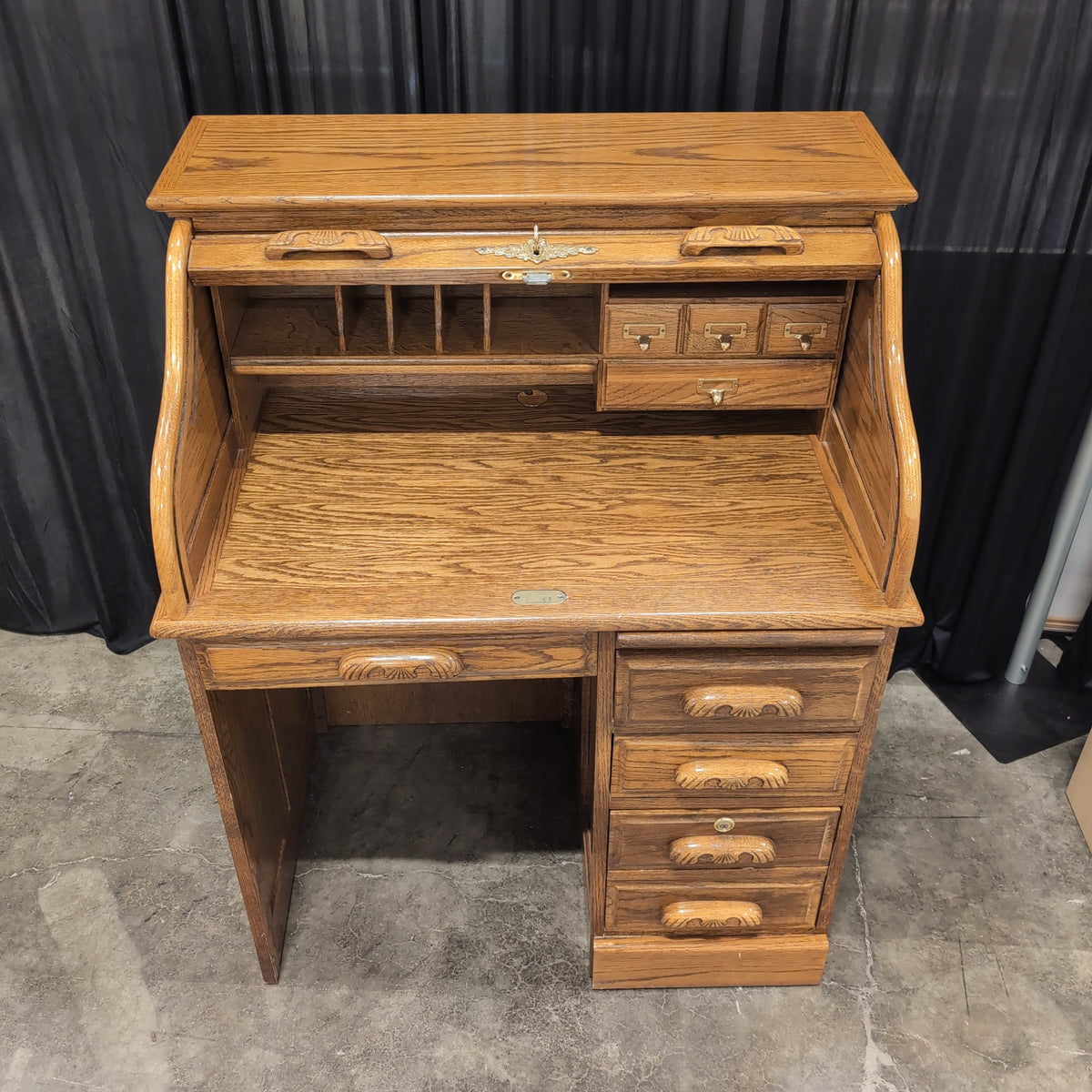 Traditional Oak Roll-Top Desk with Carved Pulls