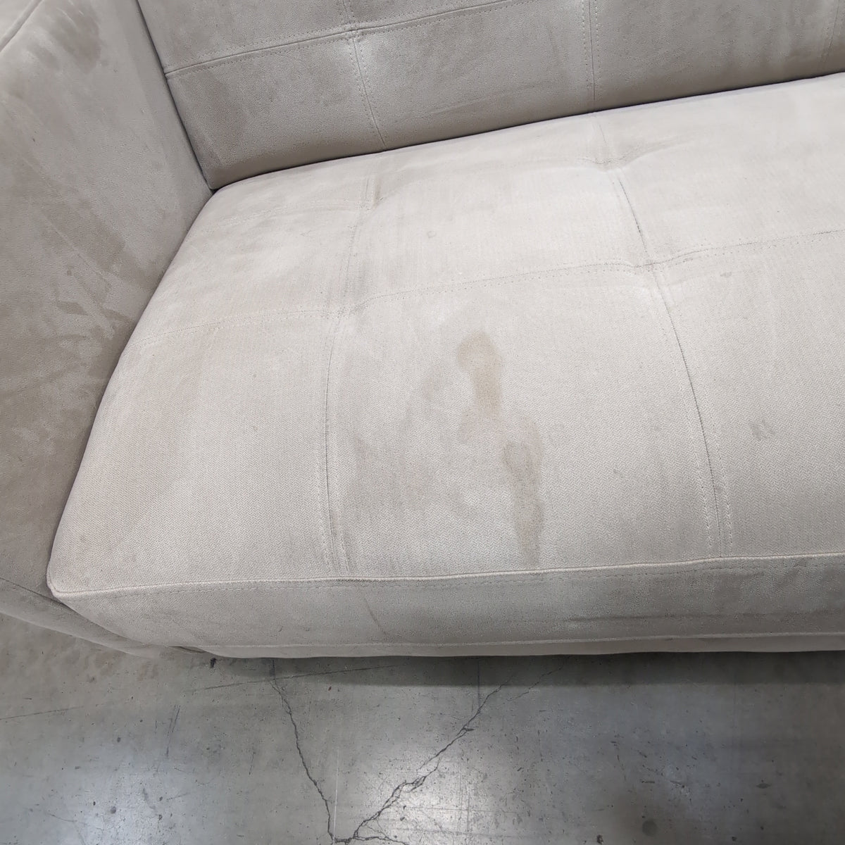 Light Beige Fabric Couch with Tufted Back Cushions