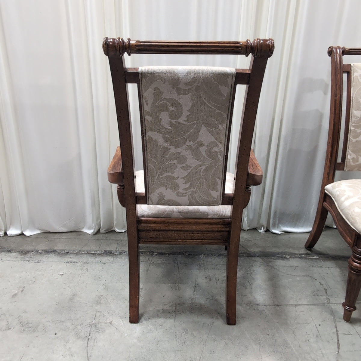 Traditional Dark Wood Dining Table with Turned Legs