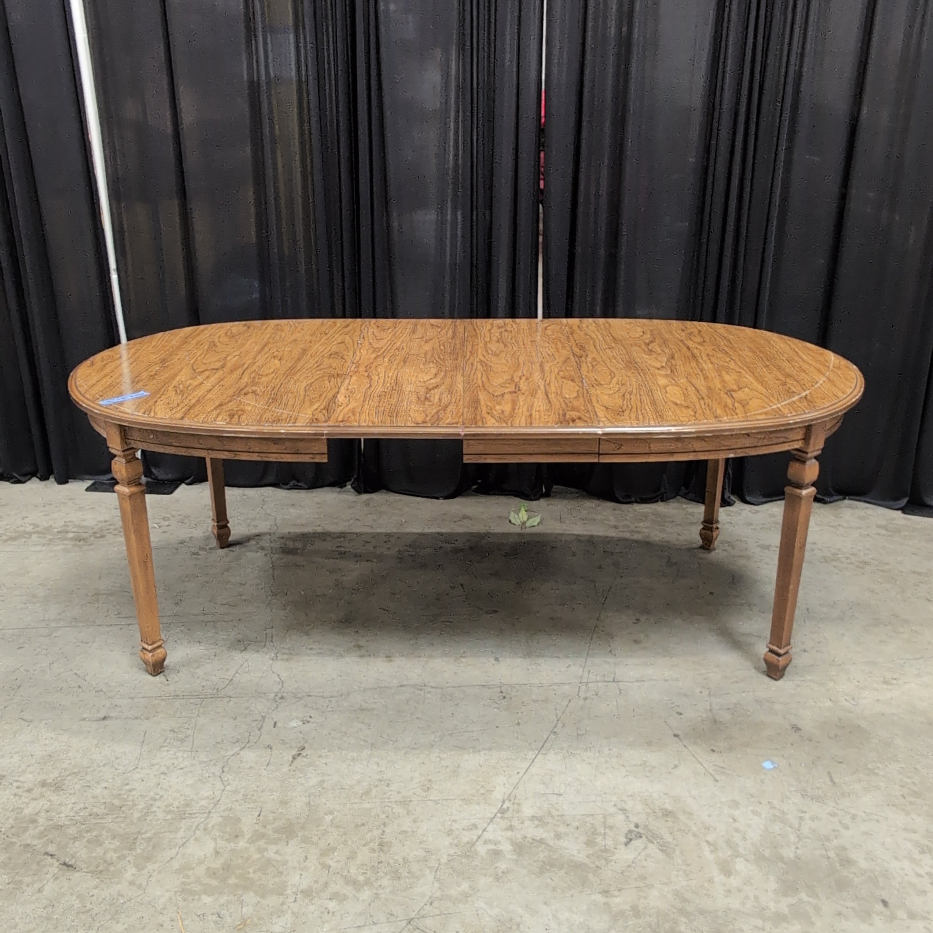 Oval Wood Dining Table with Turned Legs