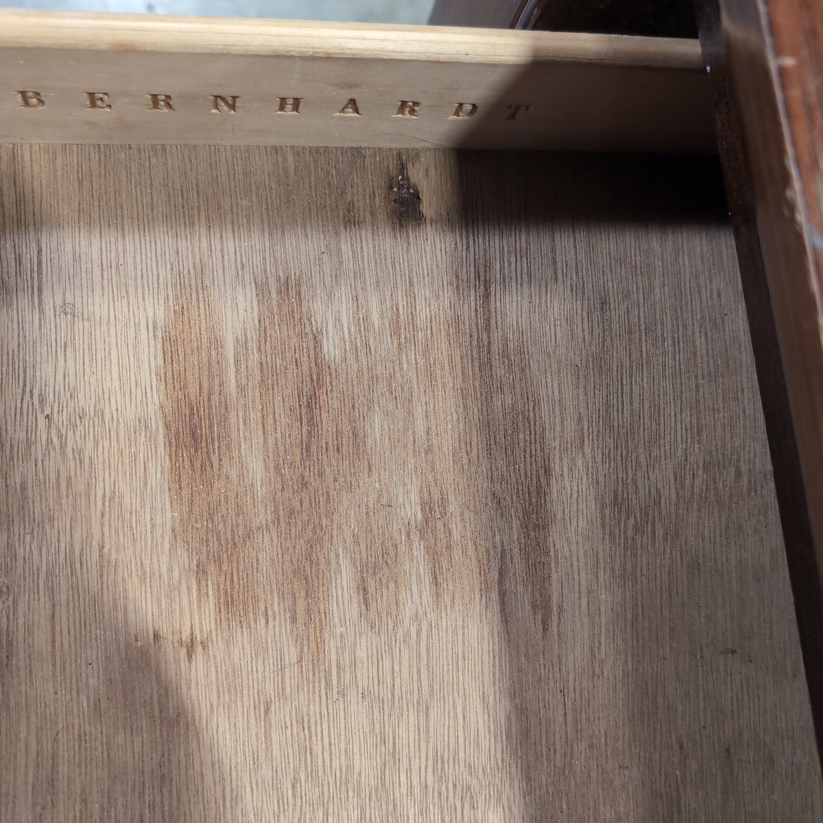 Dark Wood Patterned Top End Table