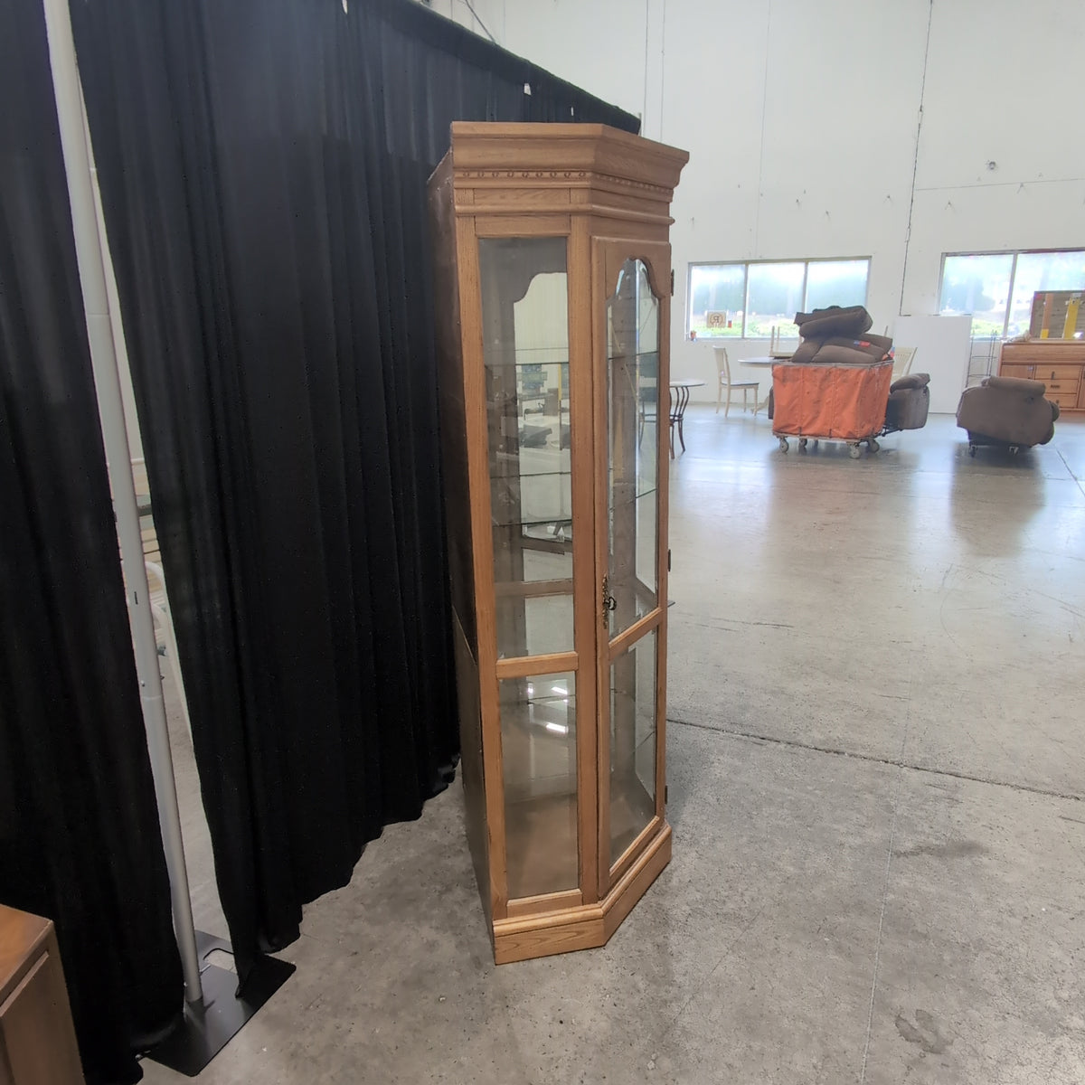 Traditional Light Wood China Cabinet with Curved Glass Door