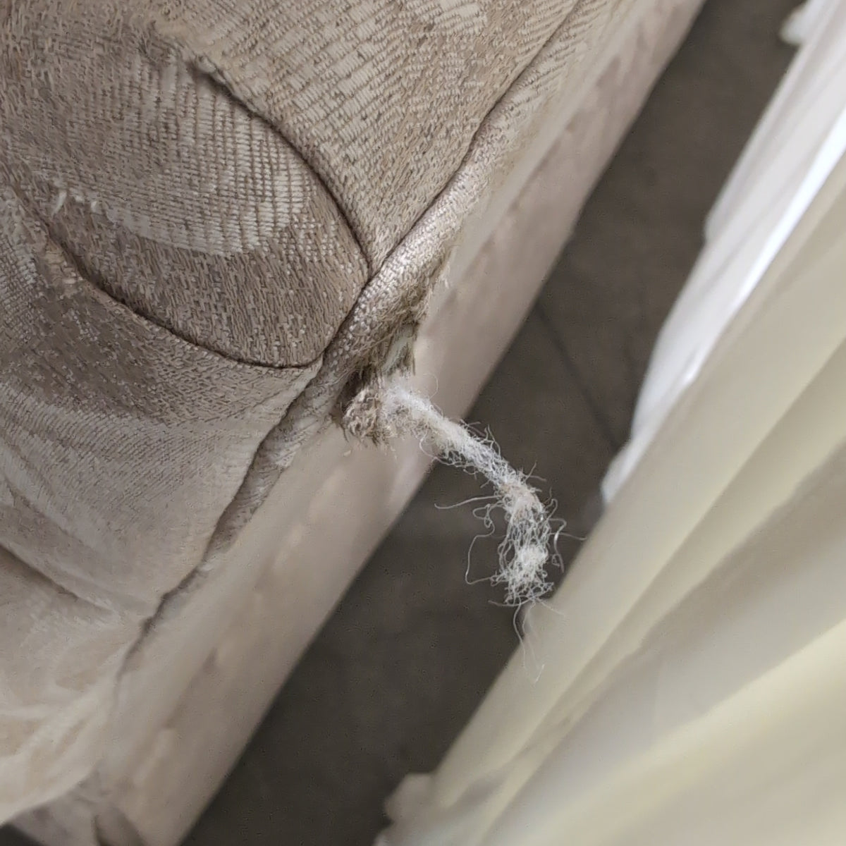 Traditional Beige Damask Pattern Couch