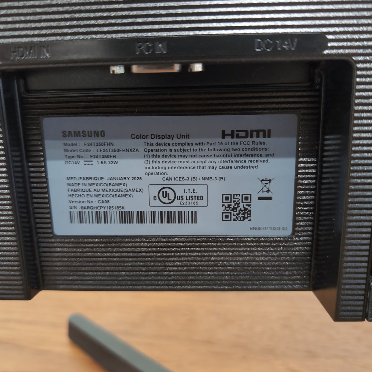 SAMSUNG Black Flat Screen Monitor