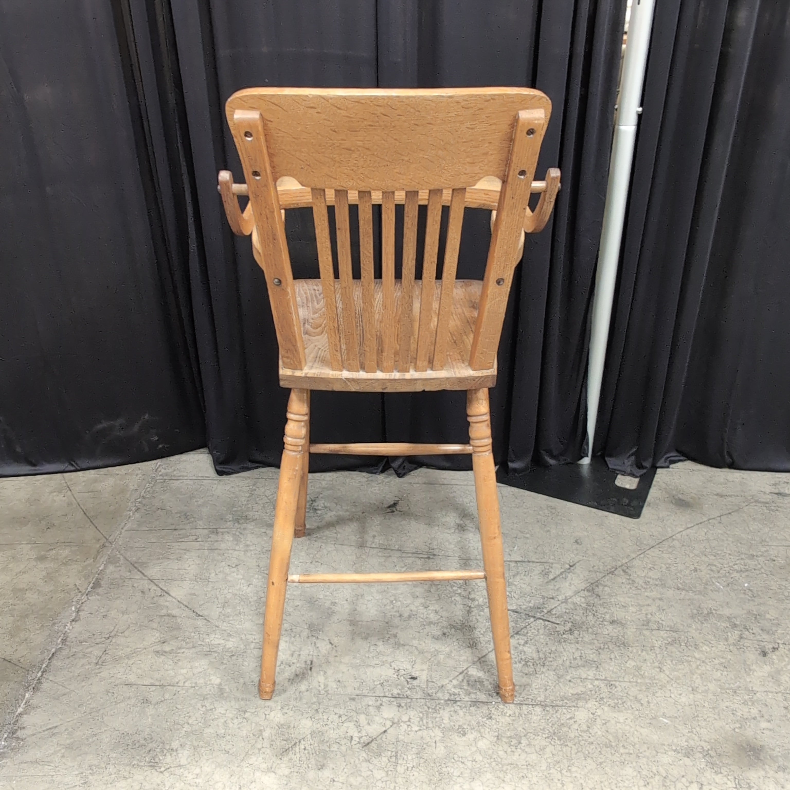 Natural Wood Traditional High Chair with Removable Tray