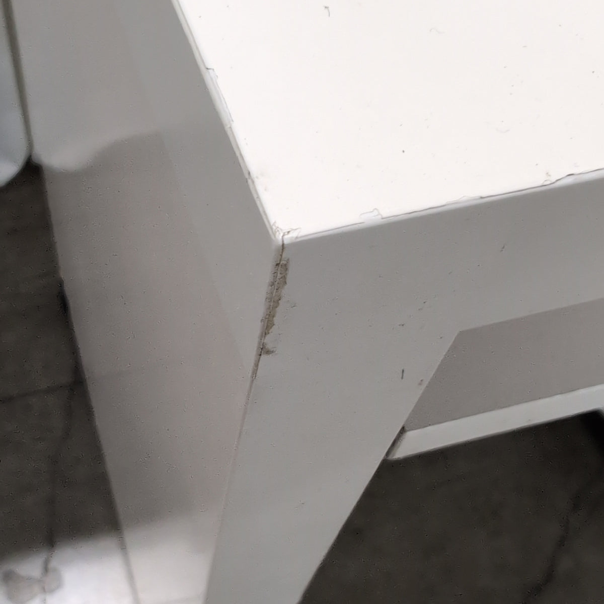 White Minimalist Desk with Pull-Out Shelf