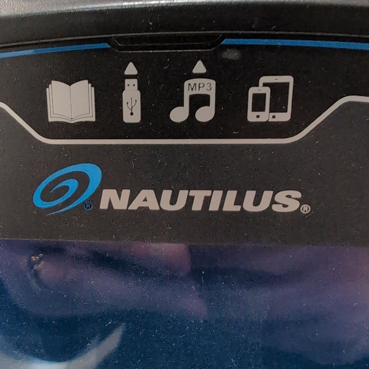 Nautilus R616 Black Recumbent Exercise Bike