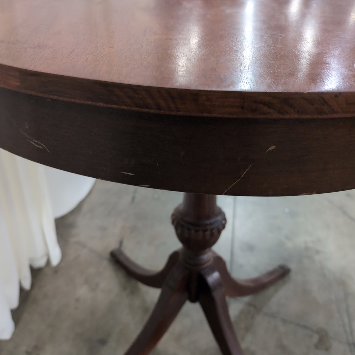 Two-Tone Wood Round End Table with Carved Details