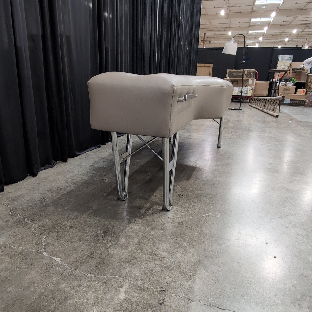 Neutral Light Gray Portable Massage Table with Face Cradle
