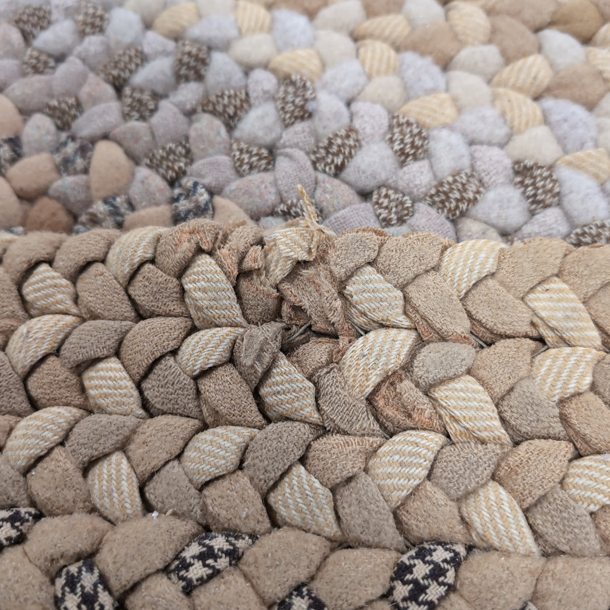 Multi-Tone Braided Round Area Rug