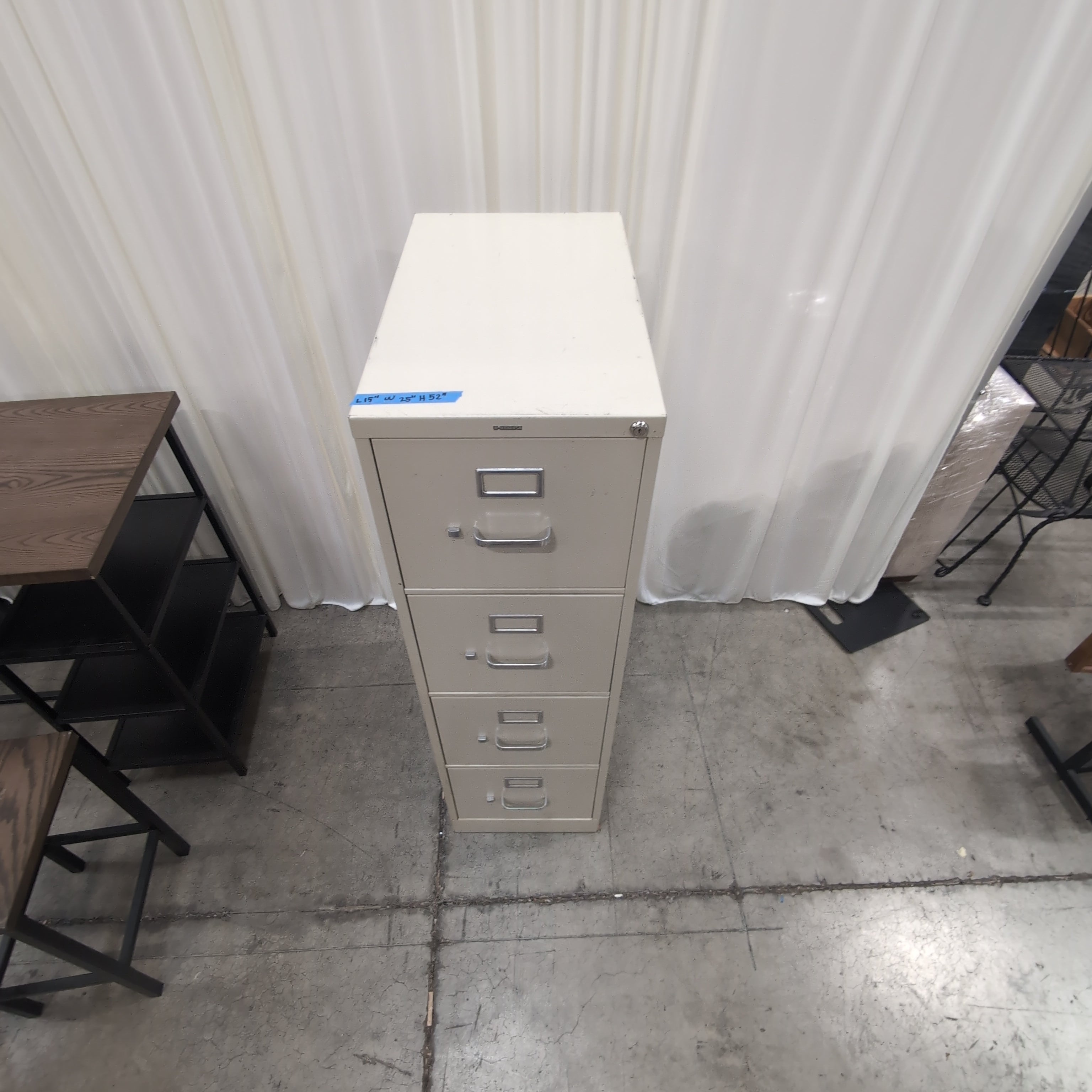 HON Grey Four-Drawer Filing Cabinet in Metal