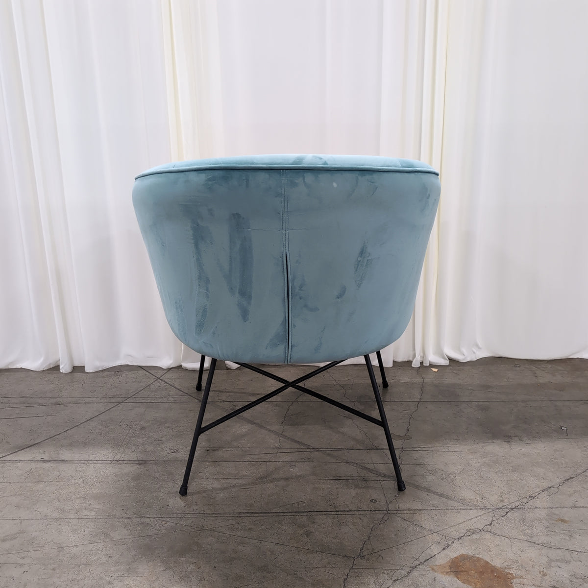 Light Blue Velvet Upholstered Accent Chair with Metal Legs