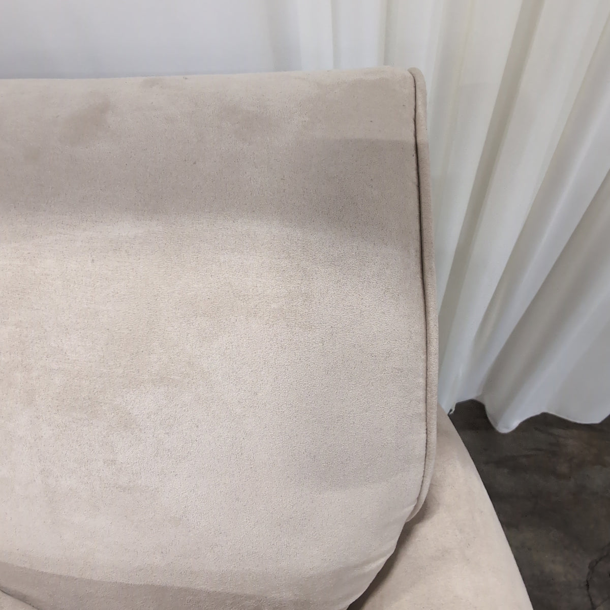 Light Beige Rolled Arm Loveseat in Upholstered Fabric