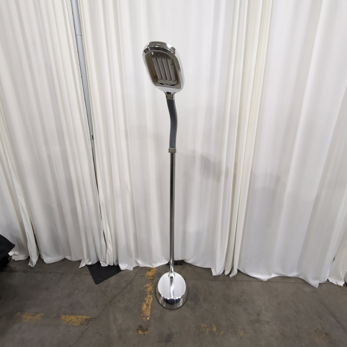 Chrome Flexible Neck Floor Lamp with Fluorescent Bulbs