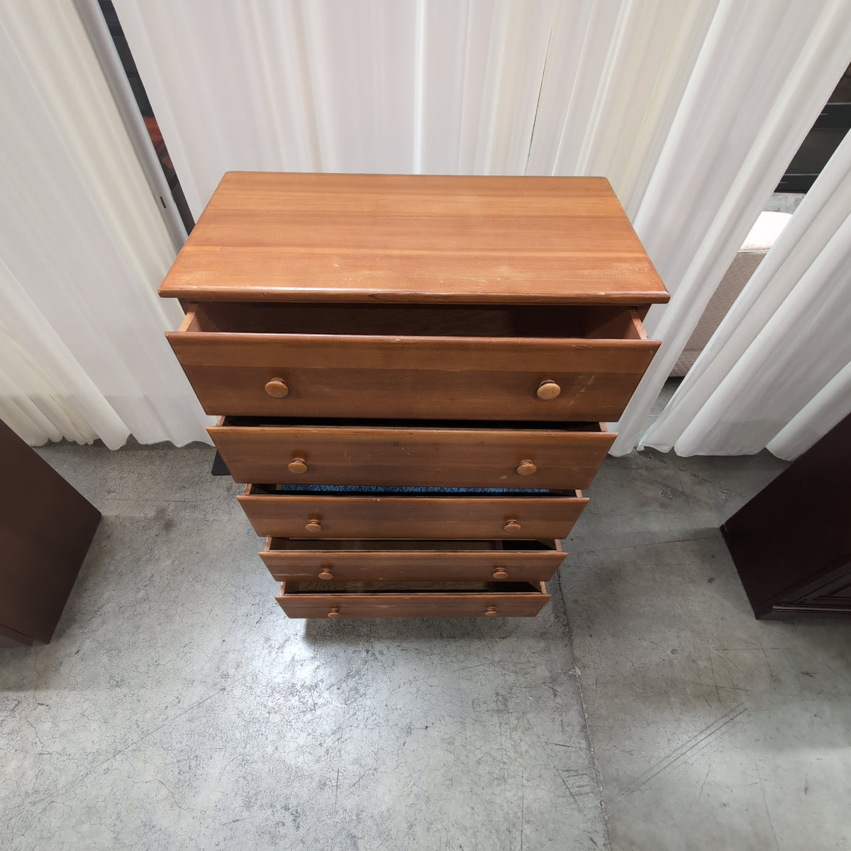 Traditional Five-Drawer Wood Dresser in Honey Tone