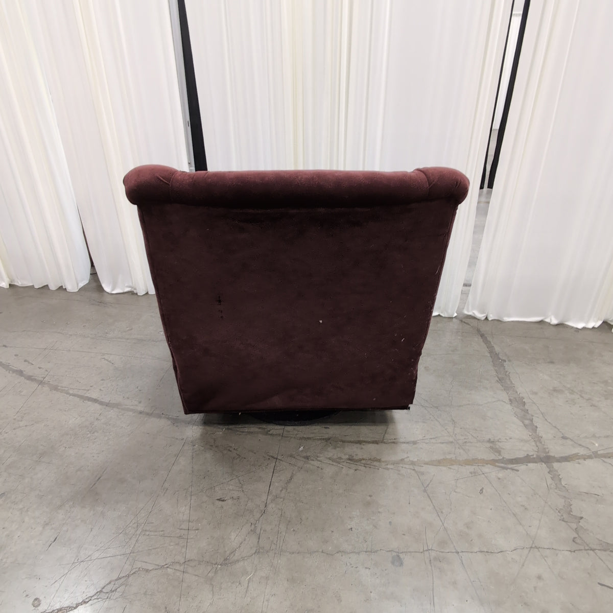Montana RCL Merlot-Padded Burgundy Recliner in Plush Fabric