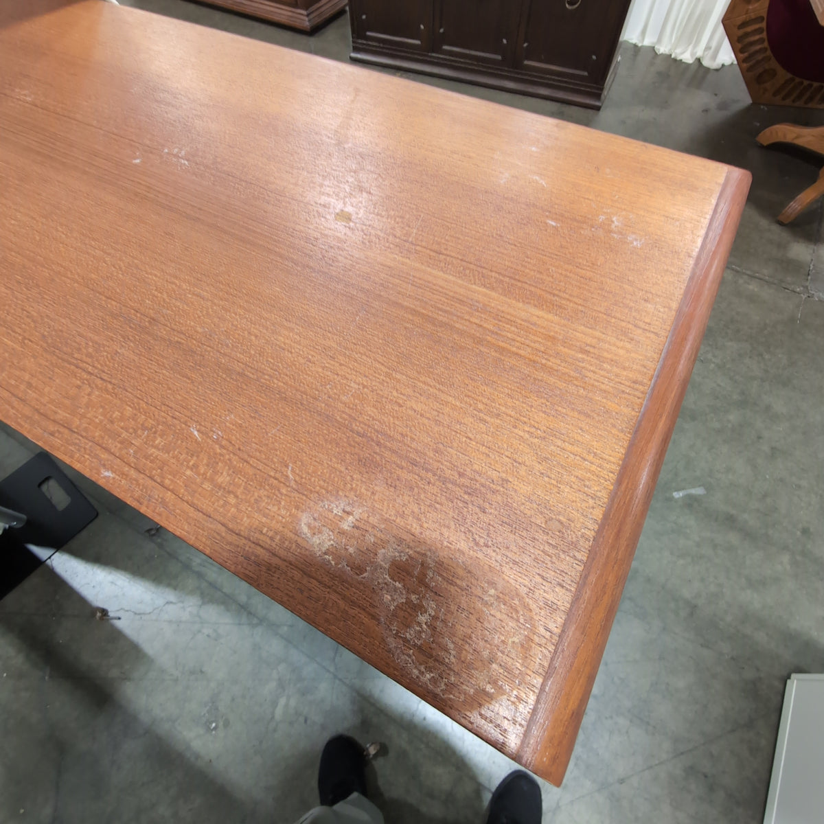 Traditional Wood Roll-Top Desk with Marble Insert