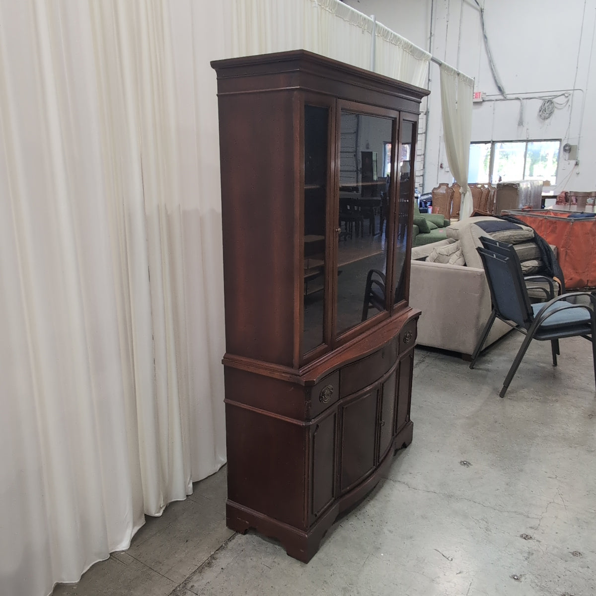 Traditional Brown Wood China Cabinet with Glass Doors